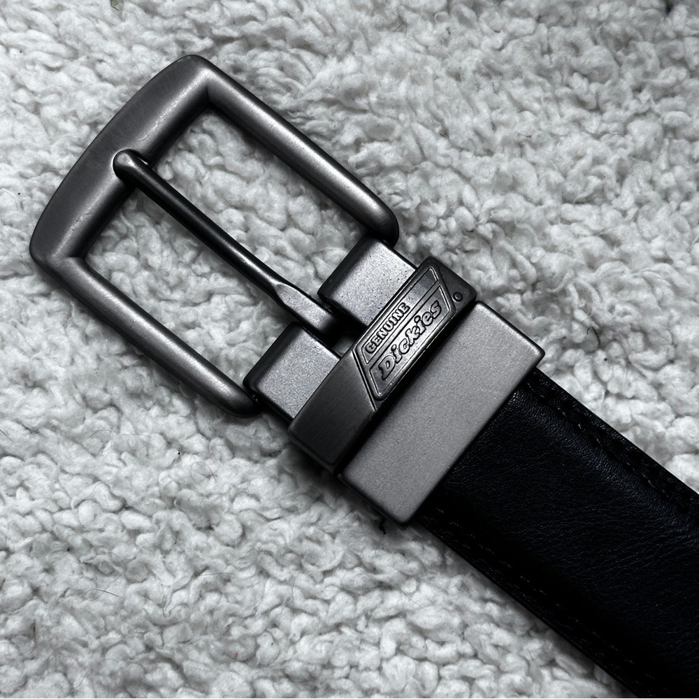 Dickies Mens Belt Reversible Brown Black Leather Size 32 Made in Guatemala NWOT - Picture 4 of 6